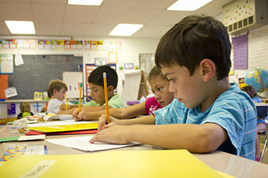 woodleywonderworks. “second grade writing glass: public schools”. 11 October 2010. Online image. Flikcr. https://www.flickr.com/photos/wwworks/5074150006 [CC BY 2.0 (http://creativecommons.org/licenses/by/2.0)]